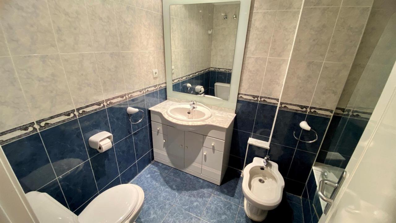 La Marina Vyb Frente Al Mar Apartment Denia Ngoại thất bức ảnh